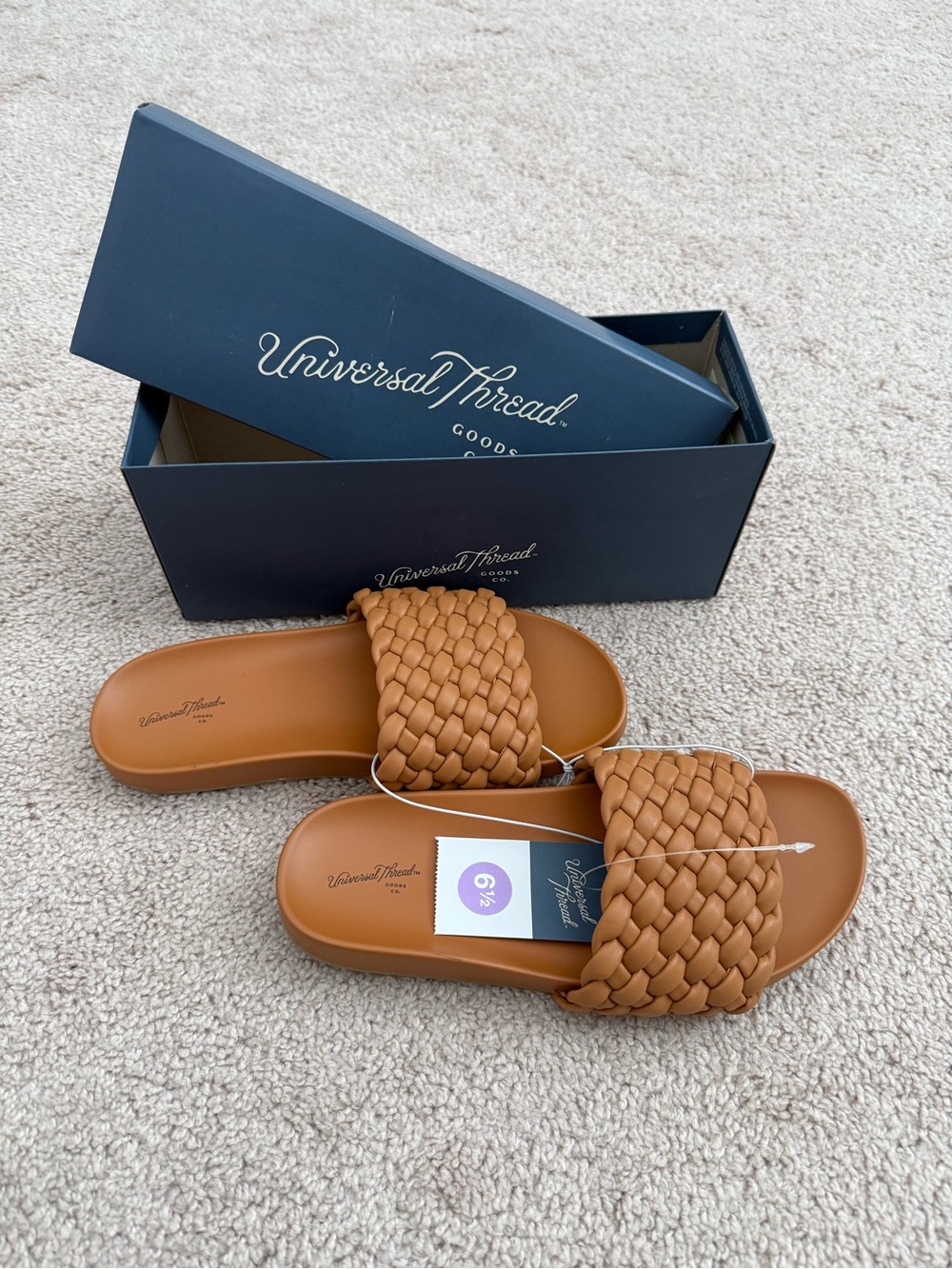 Nwt Universal Thread Tan Woven Slide Sandals